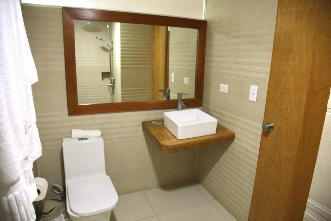Aparta Hotel Plaza Del Sol Санто Доминго Екстериор снимка