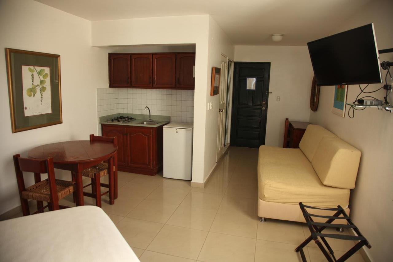 Aparta Hotel Plaza Del Sol Санто Доминго Екстериор снимка
