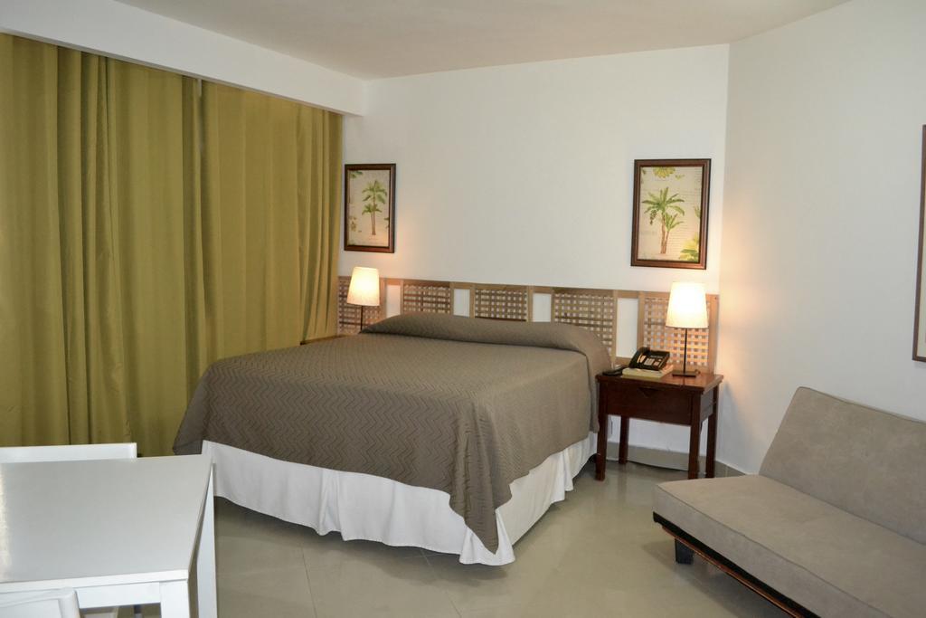 Aparta Hotel Plaza Del Sol Санто Доминго Екстериор снимка